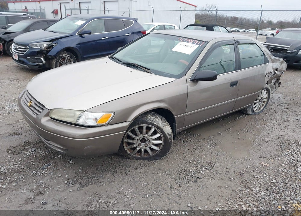 1999 TOYOTA CAMRY LE VIN: 4T1BG22K5XU467475