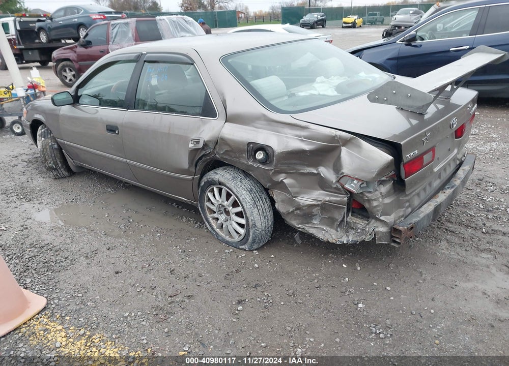 1999 TOYOTA CAMRY LE VIN: 4T1BG22K5XU467475