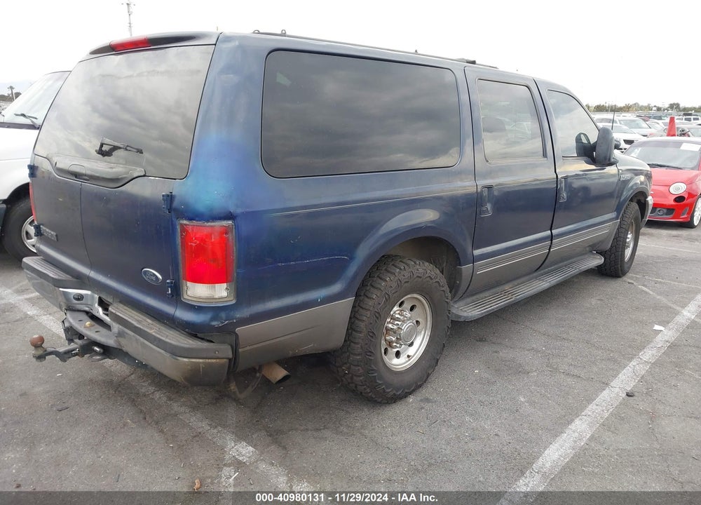 2002 FORD EXCURSION XLT VIN: 1FMNU40SX2EB97425