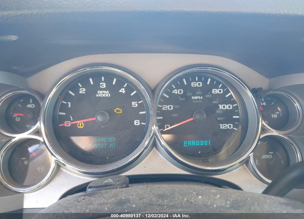 2008 CHEVROLET SILVERADO 1500 LT1 VIN: 3GCEK133X8G215081