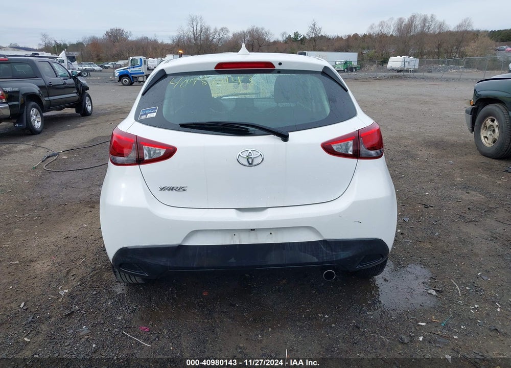 2020 TOYOTA YARIS LE VIN: 3MYDLBJV2LY705294