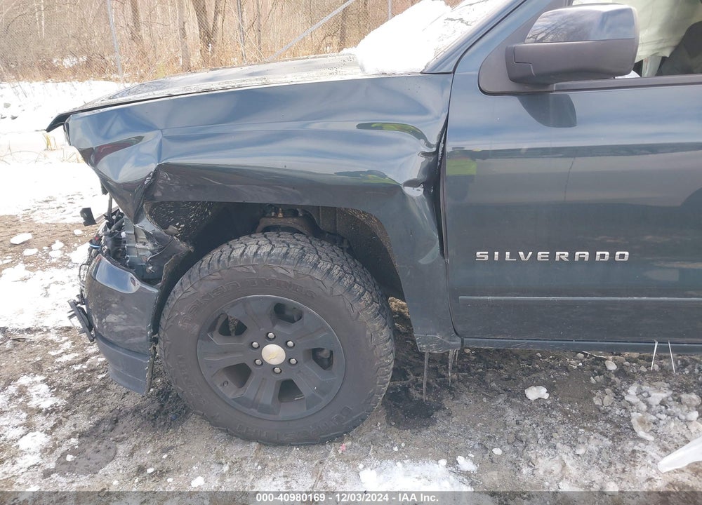 2018 CHEVROLET SILVERADO 1500 2LT VIN: 1GCVKREC0JZ175207