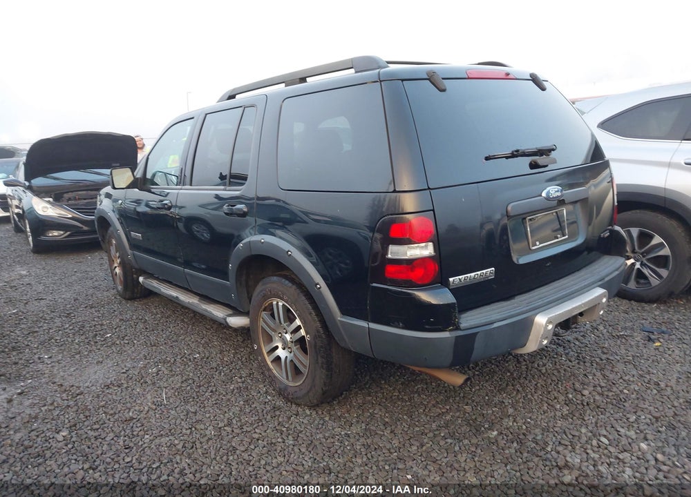 2007 FORD EXPLORER XLT VIN: 1FMEU73817UB04211