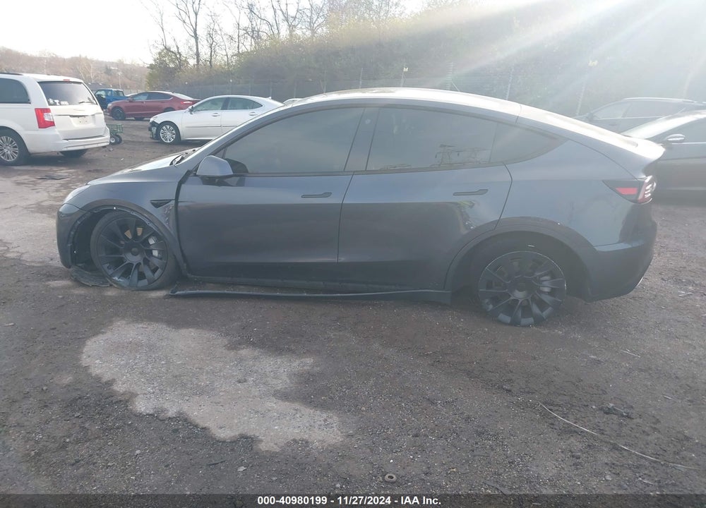 2021 TESLA MODEL Y LONG RANGE DUAL MOTOR ALL-WHEEL DRIVE VIN: 5YJYGDEE7MF182037