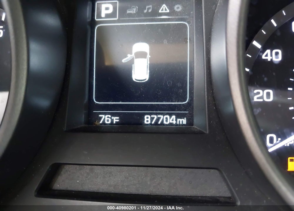 2017 HYUNDAI SANTA FE SPORT 2.4L VIN: 5XYZT3LB9HG452628