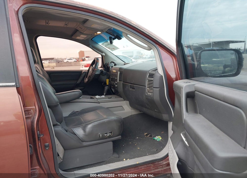 2004 NISSAN PATHFINDER ARMADA LE VIN: 5N1AA08B84N702918