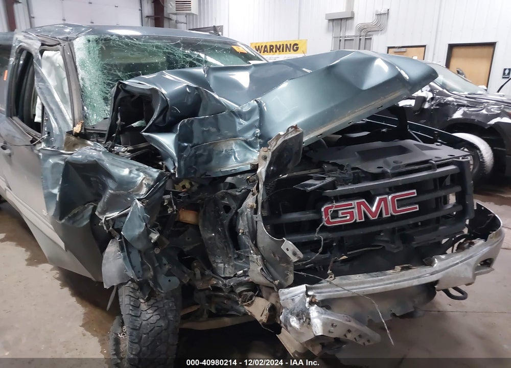 2011 GMC SIERRA 1500 SLE VIN: 3GTU2VE23BG183928