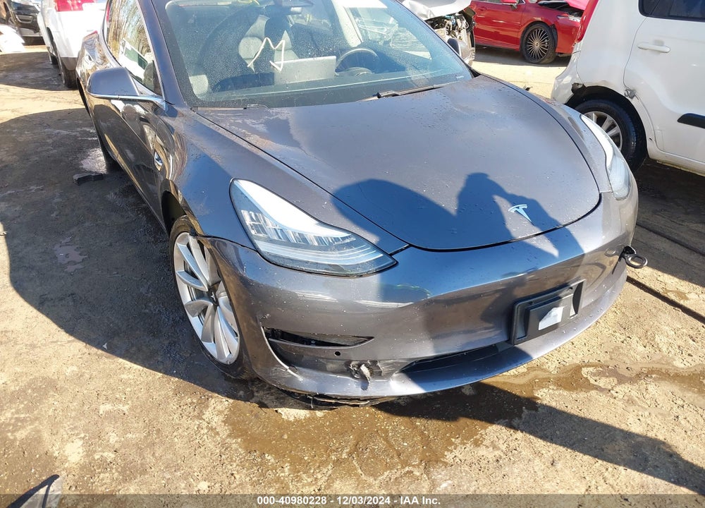 2018 TESLA MODEL 3 VIN: 5YJ3E1EB1JF115773
