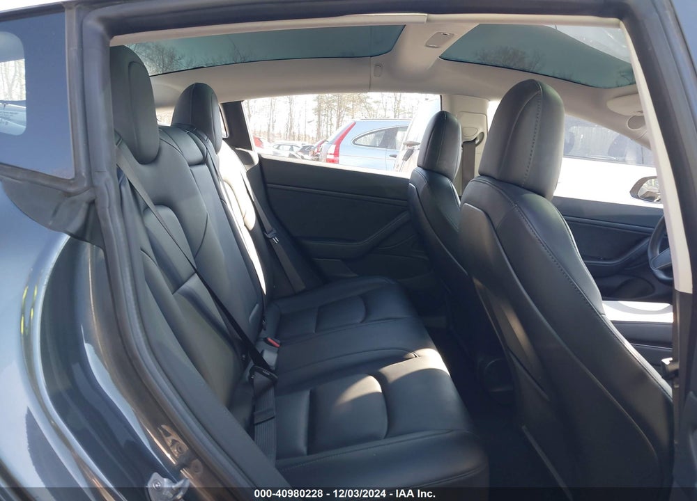 2018 TESLA MODEL 3 VIN: 5YJ3E1EB1JF115773