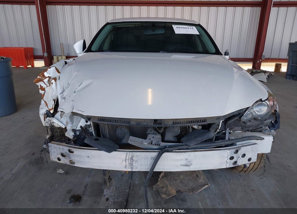 2016 LEXUS IS 200T VIN: JTHBA1D22G5011410