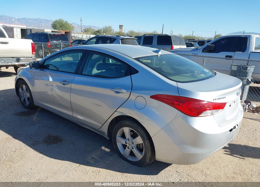 2011 HYUNDAI ELANTRA GLS (ULSAN PLANT) VIN: KMHDH4AE3BU131703