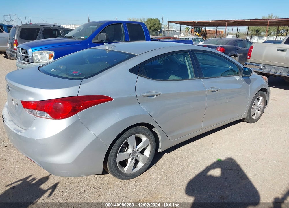 2011 HYUNDAI ELANTRA GLS (ULSAN PLANT) VIN: KMHDH4AE3BU131703