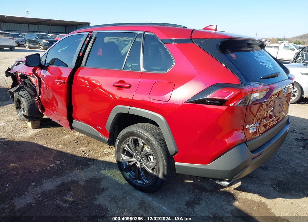 2022 TOYOTA RAV4 HYBRID XLE PREMIUM VIN: 2T3B6RFV8NW037413