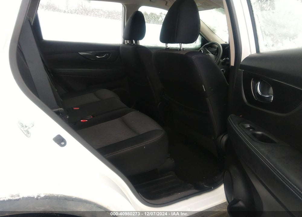 2017 NISSAN ROGUE S VIN: JN8AT2MV2HW011124