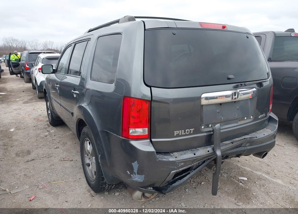 2010 HONDA PILOT EX-L VIN: 5FNYF4H66AB032634