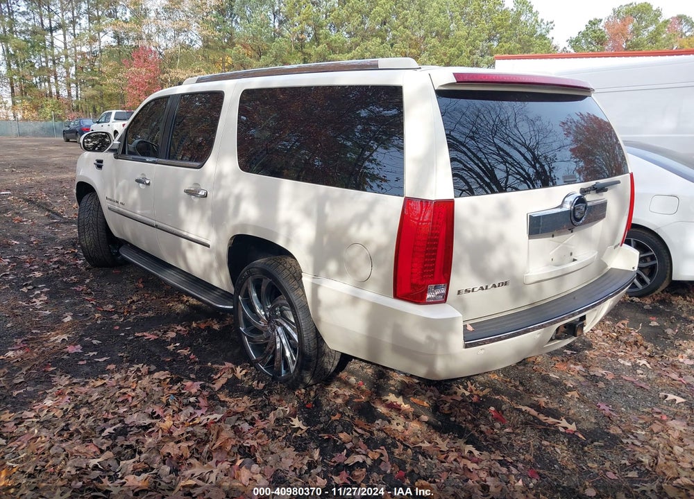 2007 CADILLAC ESCALADE ESV STANDARD VIN: 1GYFK66857R285234