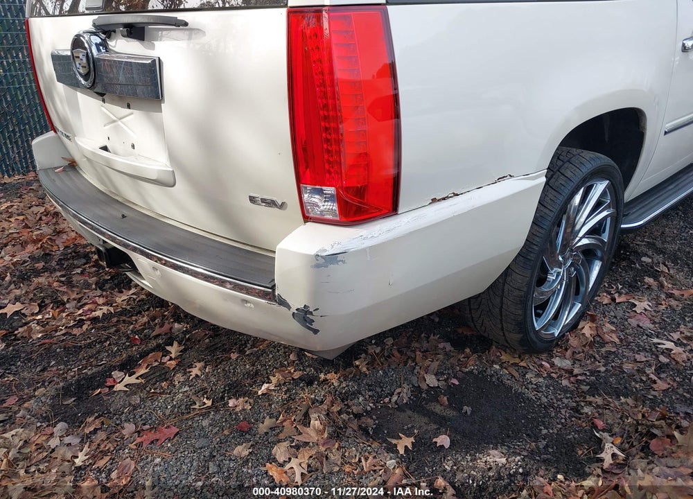 2007 CADILLAC ESCALADE ESV STANDARD VIN: 1GYFK66857R285234