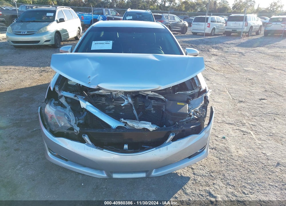 2014 TOYOTA CAMRY SE VIN: 4T1BF1FK8EU437889