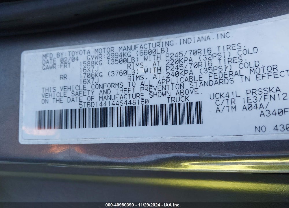 2004 TOYOTA TUNDRA SR5 V8 VIN: 5TBDT44144S448160
