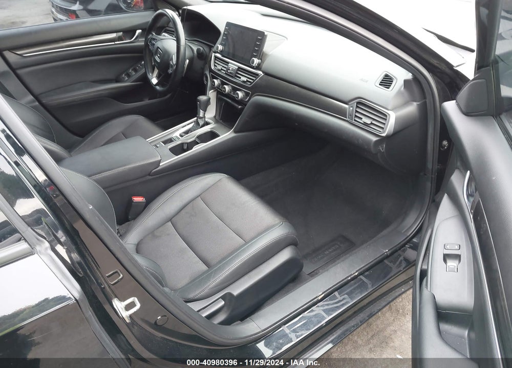 2019 HONDA ACCORD SPORT VIN: 1HGCV1F3XKA166563