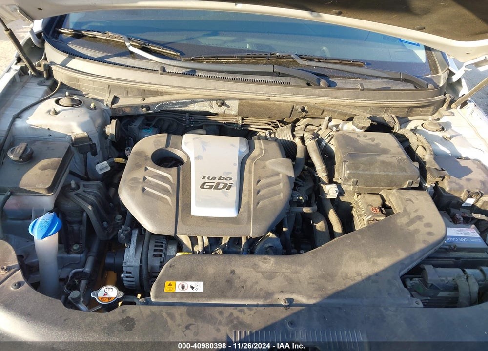 2015 HYUNDAI SONATA ECO VIN: 5NPE24AA1FH175867