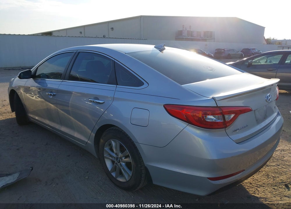 2015 HYUNDAI SONATA ECO VIN: 5NPE24AA1FH175867