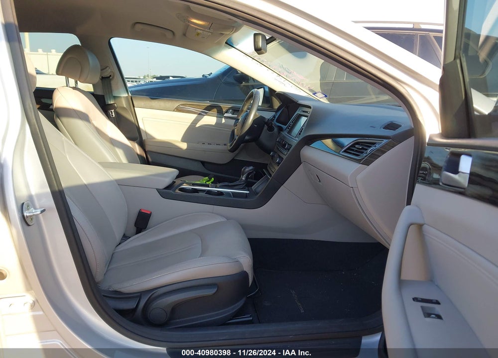 2015 HYUNDAI SONATA ECO VIN: 5NPE24AA1FH175867