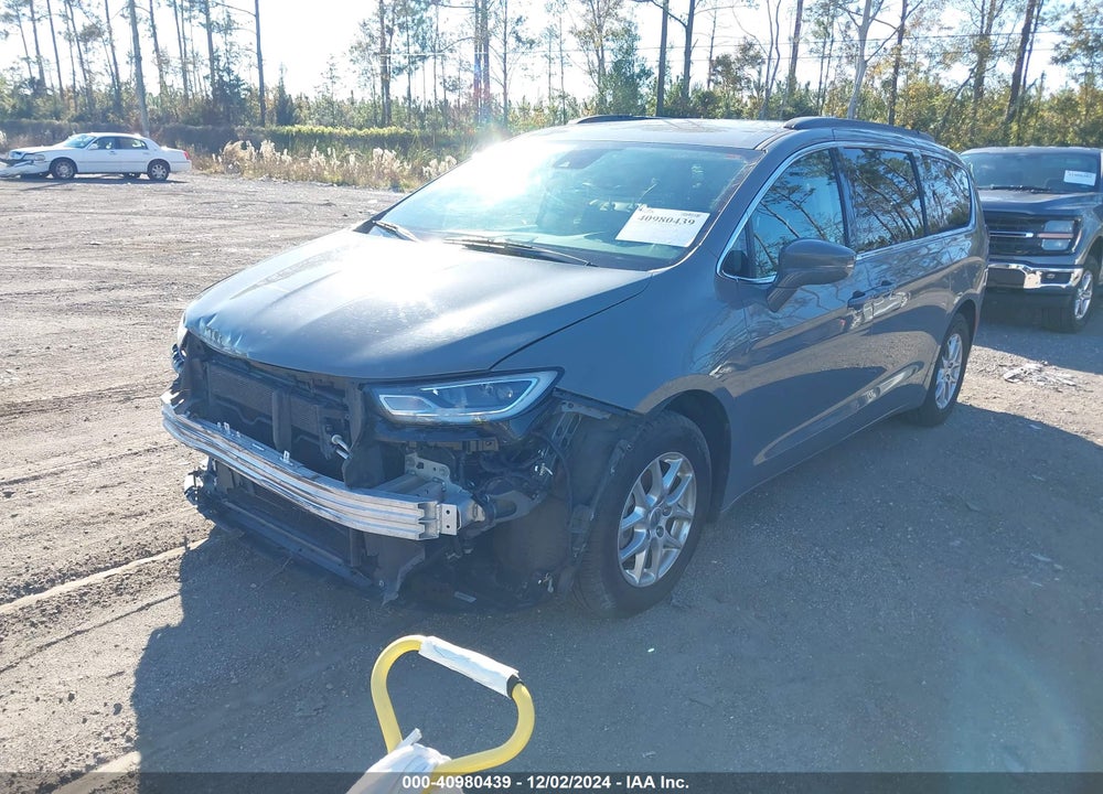 2022 CHRYSLER PACIFICA TOURING L VIN: 2C4RC1BG5NR233965
