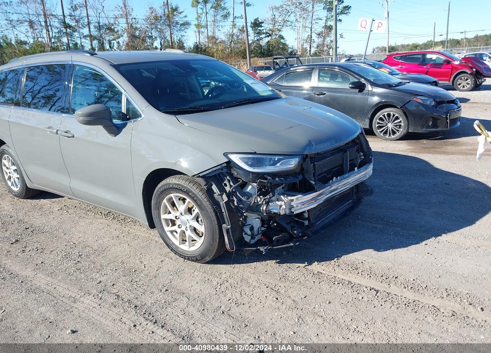 2022 CHRYSLER PACIFICA TOURING L VIN: 2C4RC1BG5NR233965