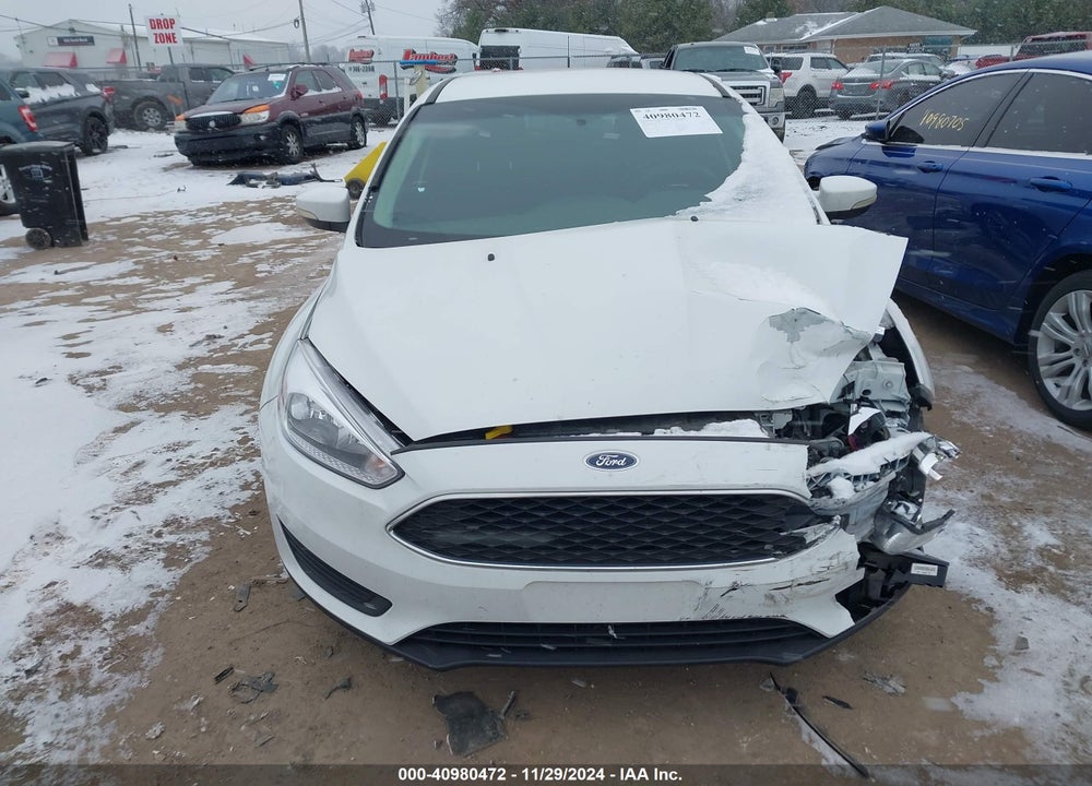 2017 FORD FOCUS VIN: 1FADP3K26HL233524