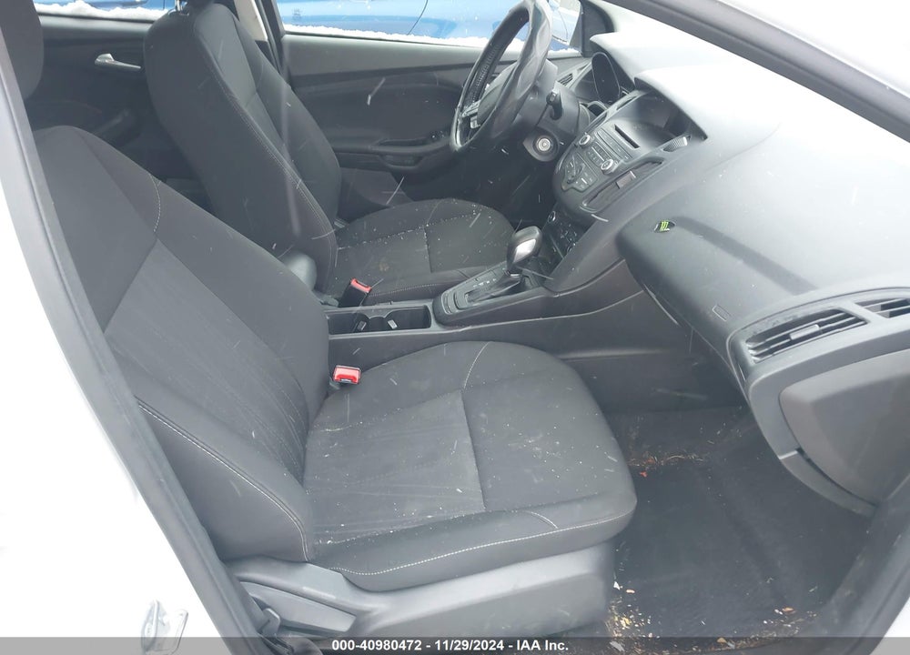 2017 FORD FOCUS VIN: 1FADP3K26HL233524