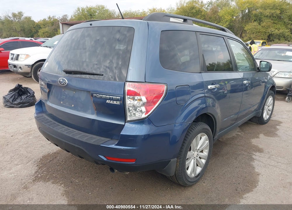 2011 SUBARU FORESTER 2.5X PREMIUM VIN: JF2SHADC3BH753751