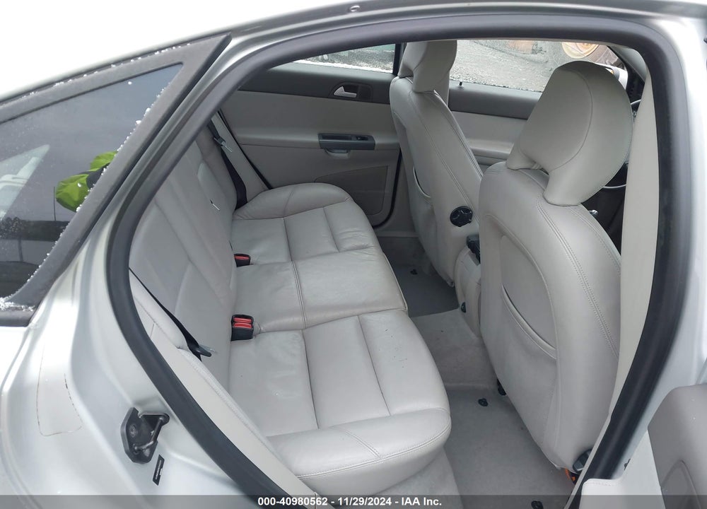 2008 VOLVO S40 2.4I VIN: YV1MS390282402225
