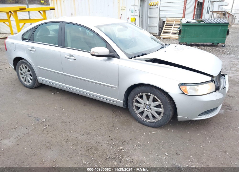 2008 VOLVO S40 2.4I VIN: YV1MS390282402225