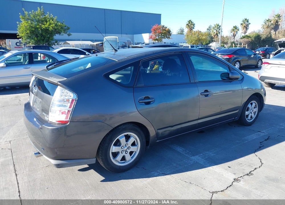 2008 TOYOTA PRIUS VIN: JTDKB20U883457778