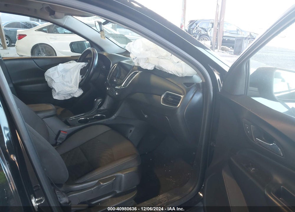 2018 CHEVROLET EQUINOX LT VIN: 2GNAXSEV7J6230487