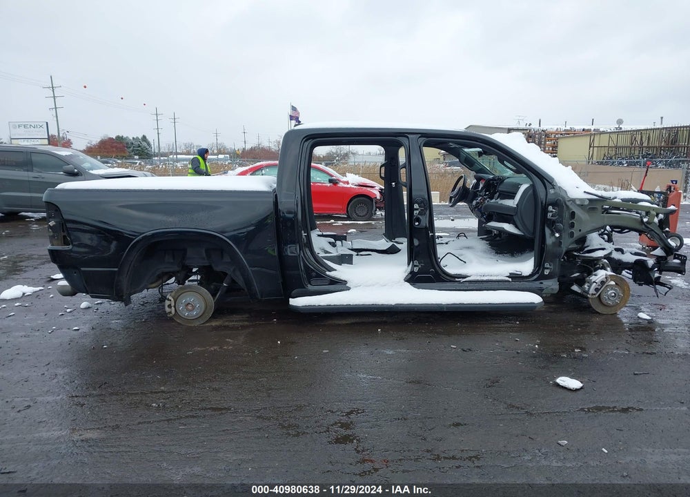 2022 RAM 1500 VIN: 1C6SRFJT5NN166980