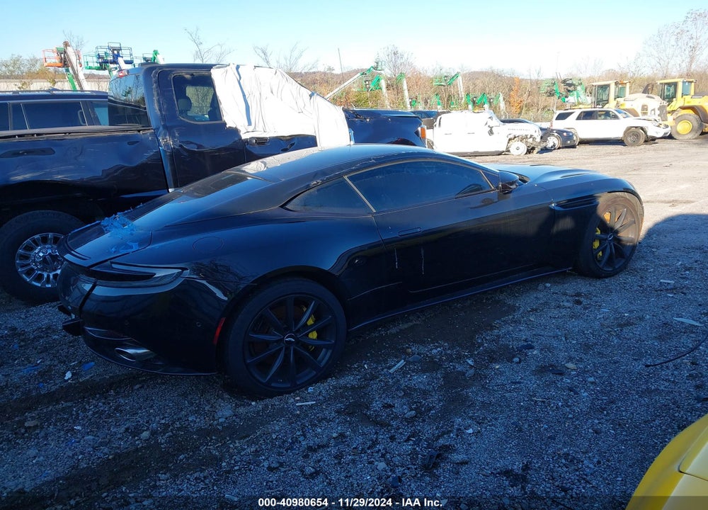 2017 ASTON MARTIN DB11 LAUNCH EDITION VIN: SCFRMFAV4HGL02890