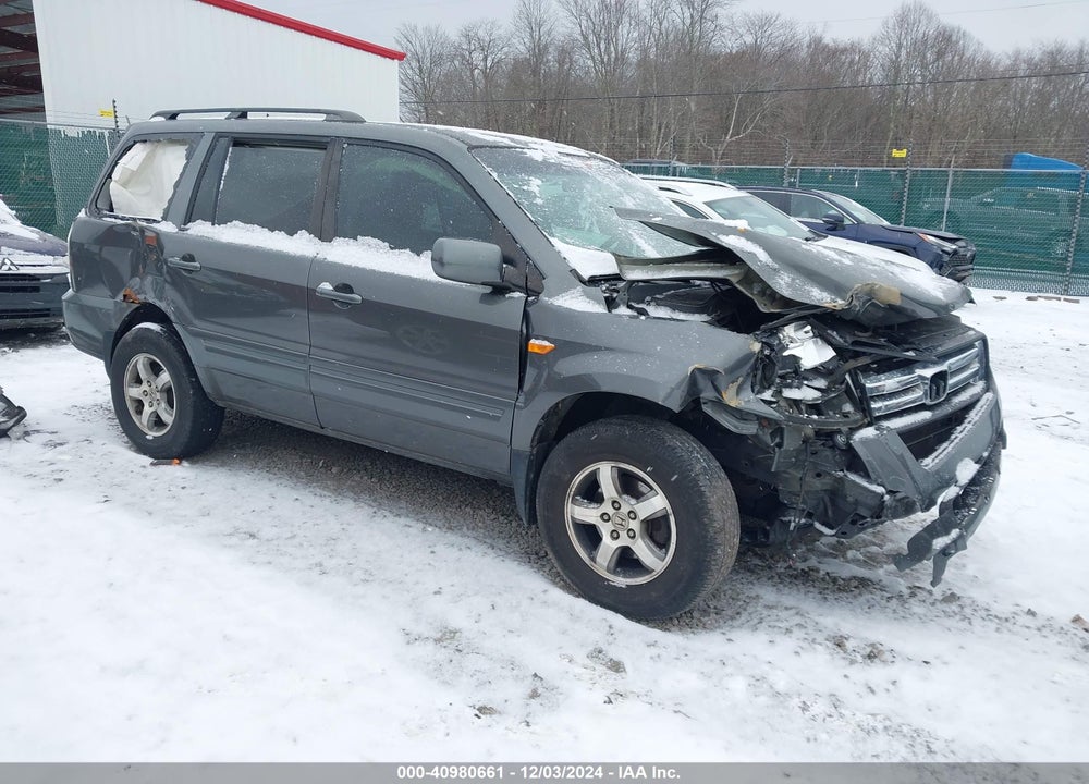 2007 HONDA PILOT EX VIN: 2HKYF184X7H514630