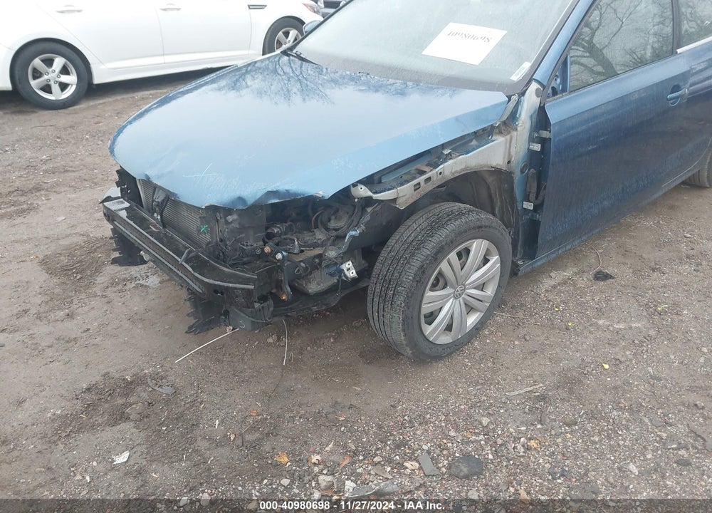 2017 VOLKSWAGEN JETTA VIN: 3VW2B7AJ5HM376055
