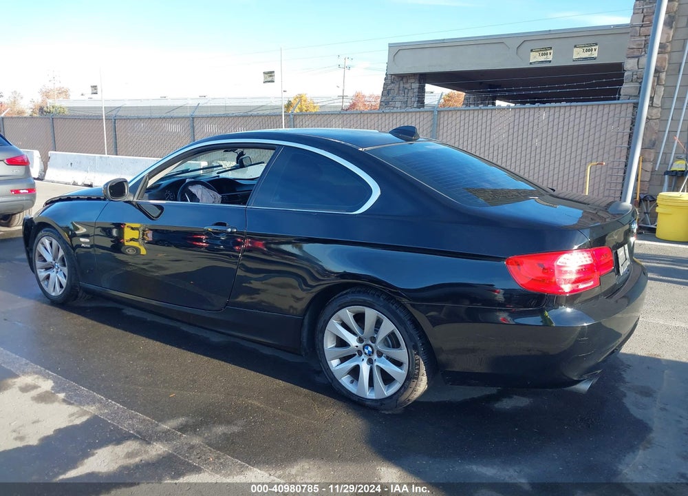 2011 BMW 328I XDRIVE VIN: WBAKF3C50BE442442