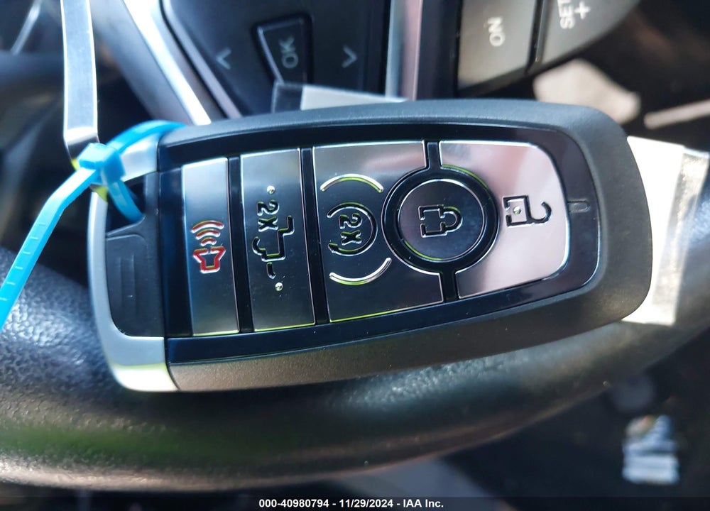2018 FORD FUSION SE VIN: 3FA6P0HD4JR252368