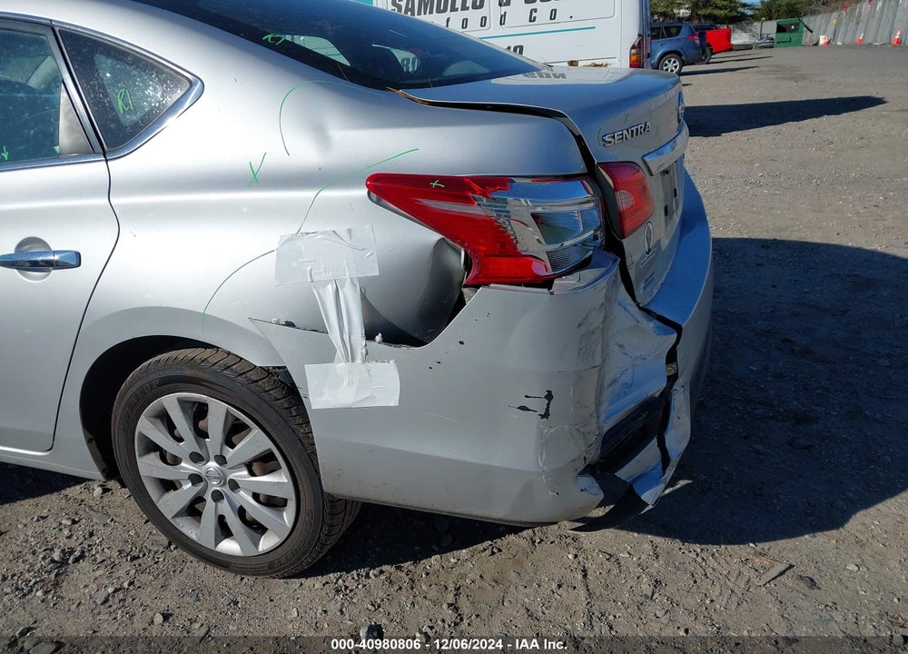 2018 NISSAN SENTRA S VIN: 3N1AB7AP6JY223284