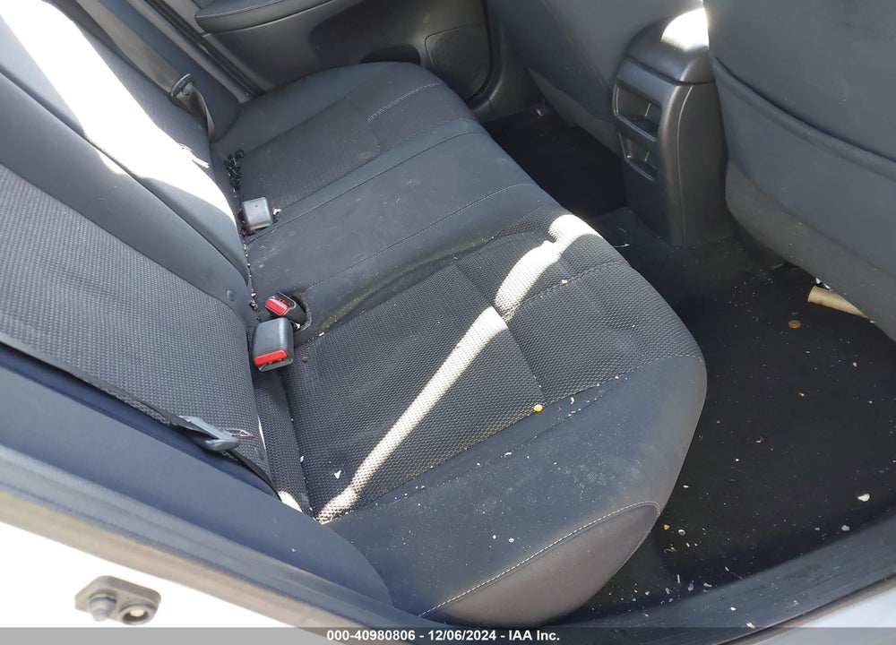 2018 NISSAN SENTRA S VIN: 3N1AB7AP6JY223284