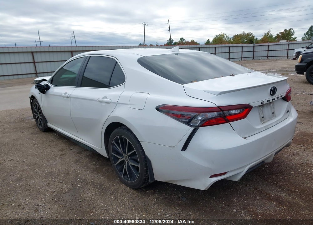 2021 TOYOTA CAMRY SE VIN: 4T1G11AK8MU536996