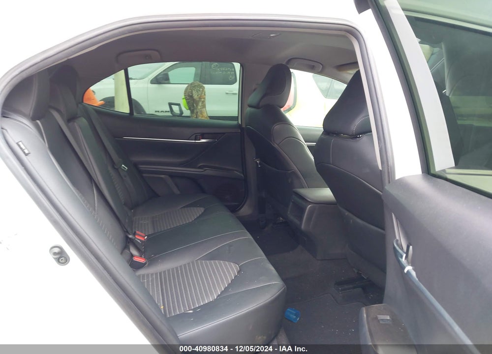 2021 TOYOTA CAMRY SE VIN: 4T1G11AK8MU536996