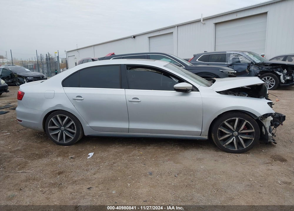 2013 VOLKSWAGEN JETTA GLI AUTOBAHN W/NAV VIN: 3VW467AJXDM256565