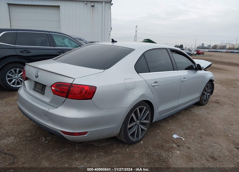 2013 VOLKSWAGEN JETTA GLI AUTOBAHN W/NAV VIN: 3VW467AJXDM256565