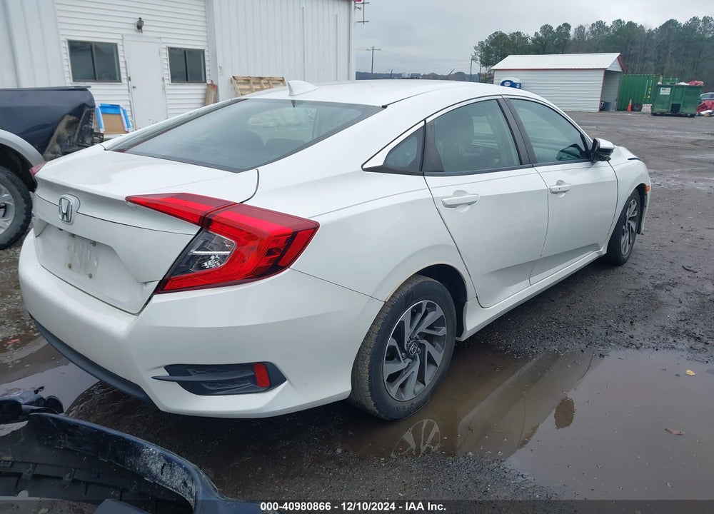 2018 HONDA CIVIC EX VIN: 19XFC2F74JE039118