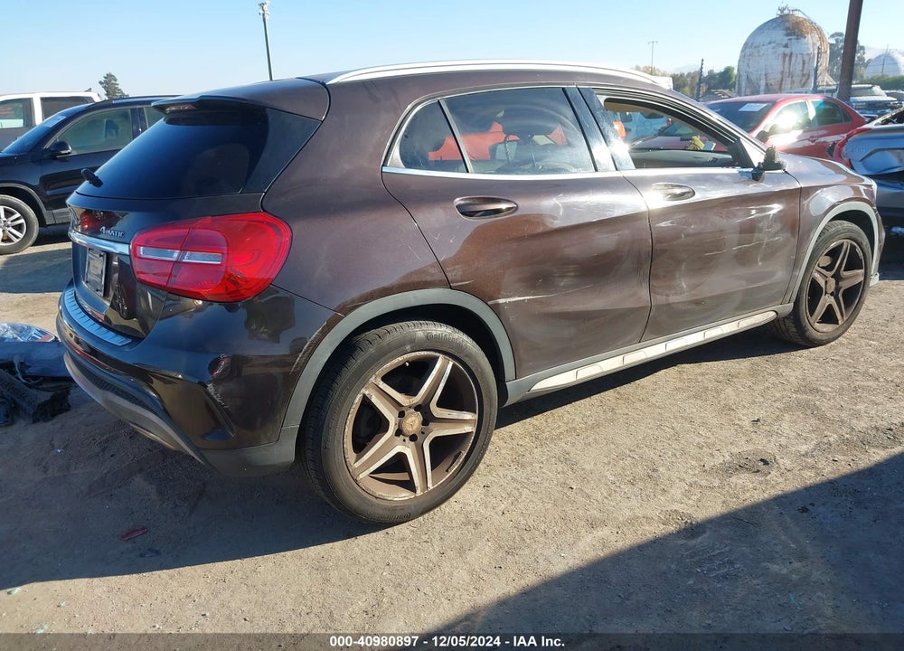 2015 MERCEDES-BENZ GLA 250 4MATIC VIN: WDCTG4GB5FJ064698